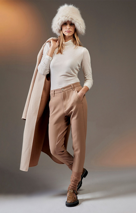 BRANDS-Dolores_0016-angebaut-ret